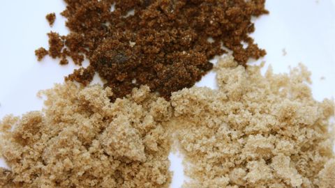 Les sucres complets sont de plus en plus utilisés en pâtisserie « healthy ».MOE RUBENZAHL